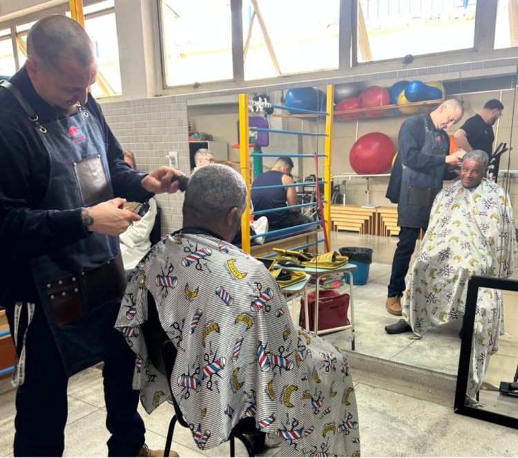 Ação de Novembro Azul do setor de Saúde mobiliza pais em roda de conversa sobre saúde integral do homem