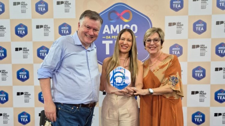 Inclusão reconhecida com excelência: FEAPAES-SP recebe oficialmente Selo Amigo da Pessoa com TEA