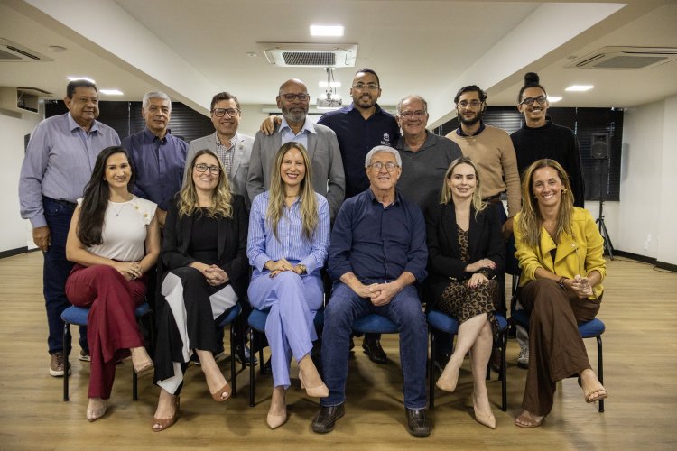 Presidente da FEAPAES-SP participa da Comissão Nacional de Reforma Estatutária da Rede Apae em Brasília