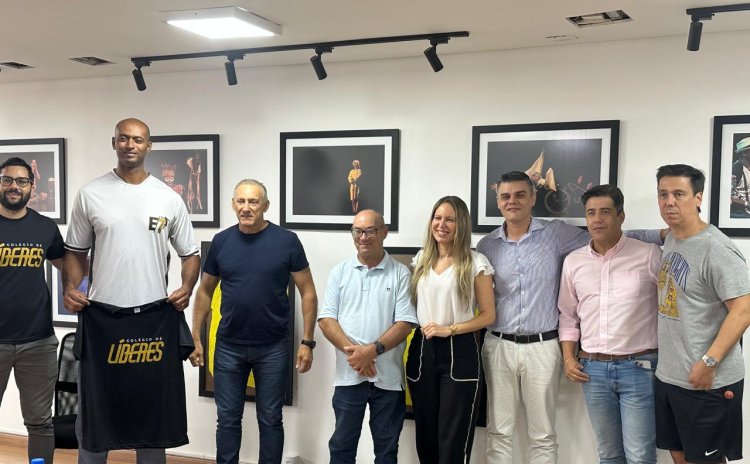 Presidente da FEAPAES-SP recebe ícones do esporte e fortalece agenda de inclusão