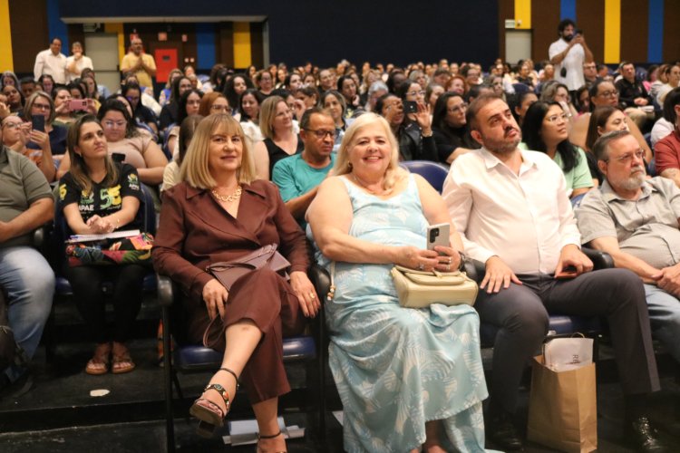 Educação em Pauta marca estreia com grande adesão e debate qualificado