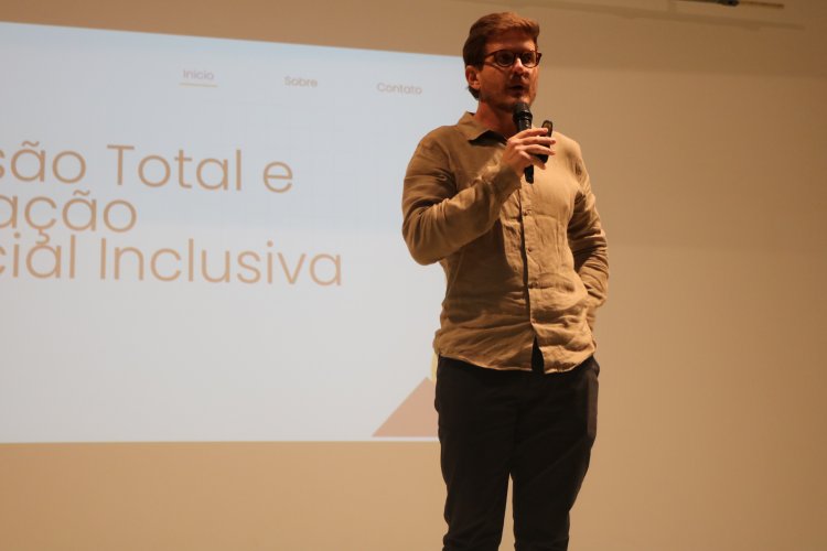 Educação em Pauta marca estreia com grande adesão e debate qualificado