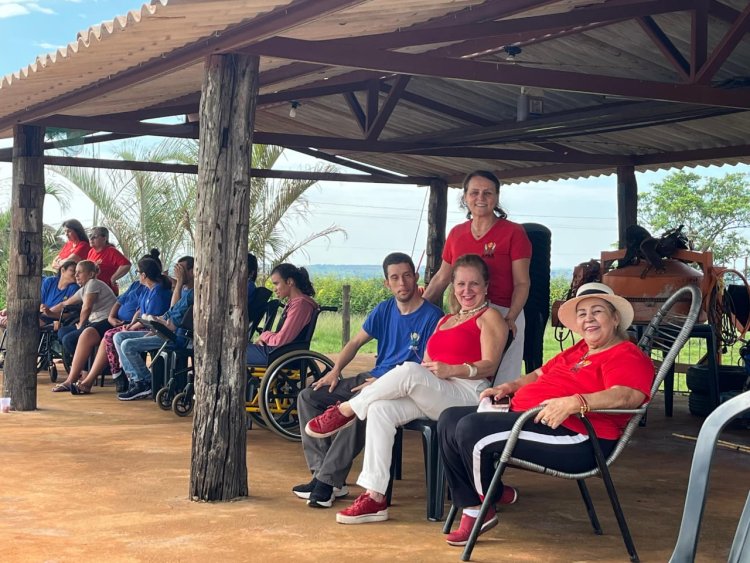 APAE de General Salgado promove celebração de Páscoa com integração e contato com a natureza