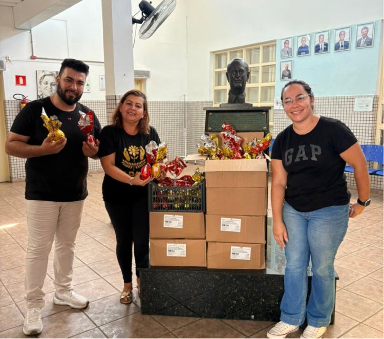 APAE de Mogi das Cruzes promove ação do Abril Azul e entrega ovos de Páscoa a atendidos do “Diversidade Humana”