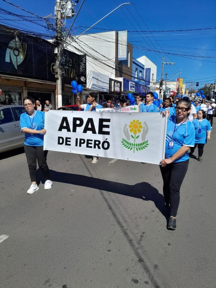 Caminhada Autismo na APAE de Iperó