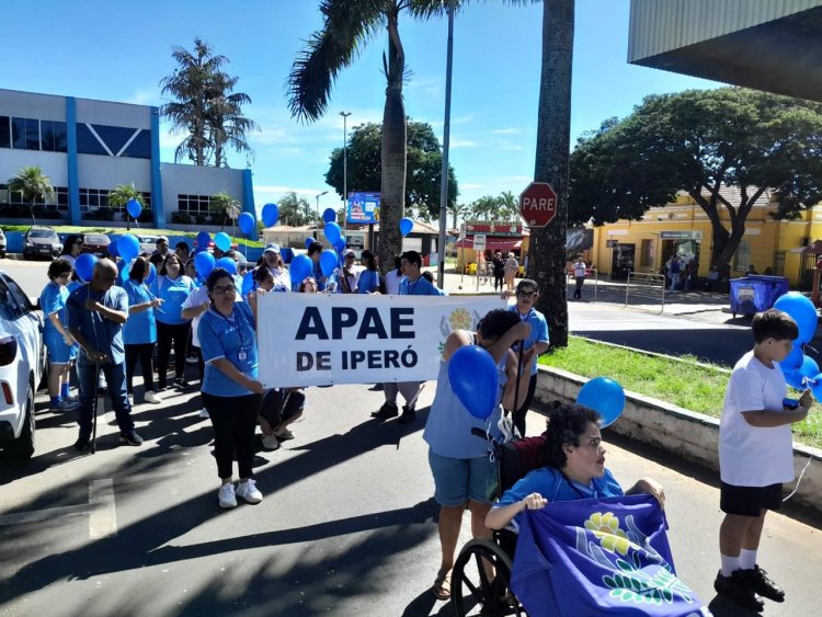 Caminhada Autismo na APAE de Iperó