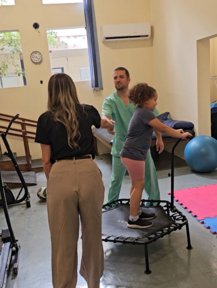 Presidente da FEAPAES-SP realiza visita técnica à APAE de Cruzeiro e reforça compromisso com o fortalecimento da rede