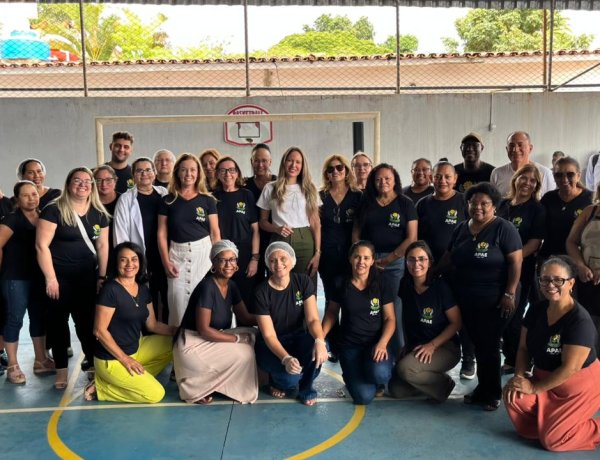 Famílias ganham protagonismo em evento da APAE de Salto com presença da presidente da FEAPAES-SP