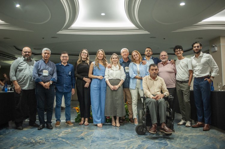 Presidente da FEAPAES-SP participa de reunião estratégica da Diretoria Executiva e Conselhos da APAE Brasil