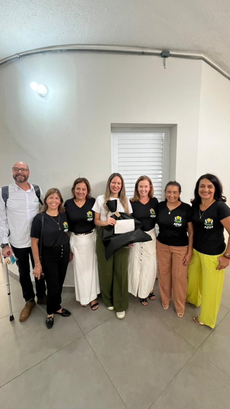 Famílias ganham protagonismo em evento da APAE de Salto com presença da presidente da FEAPAES-SP