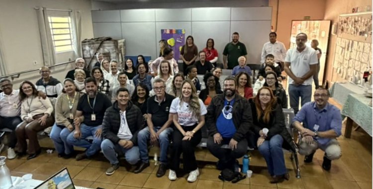Em Cabreúva, Dra. Cristiany reforça protagonismo da FEAPAES-SP na defesa de direitos
