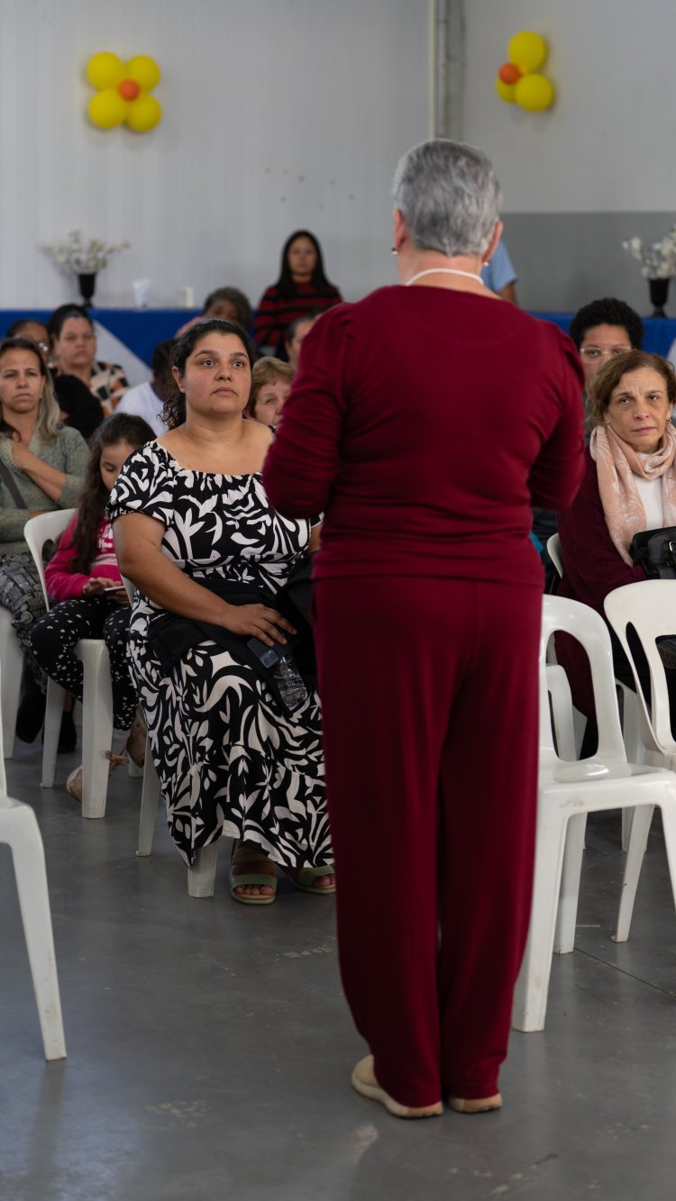 APAE de Mairinque recebe Dra. Cristiany para palestra sobre inclusão, acolhimento e defesa de direitos