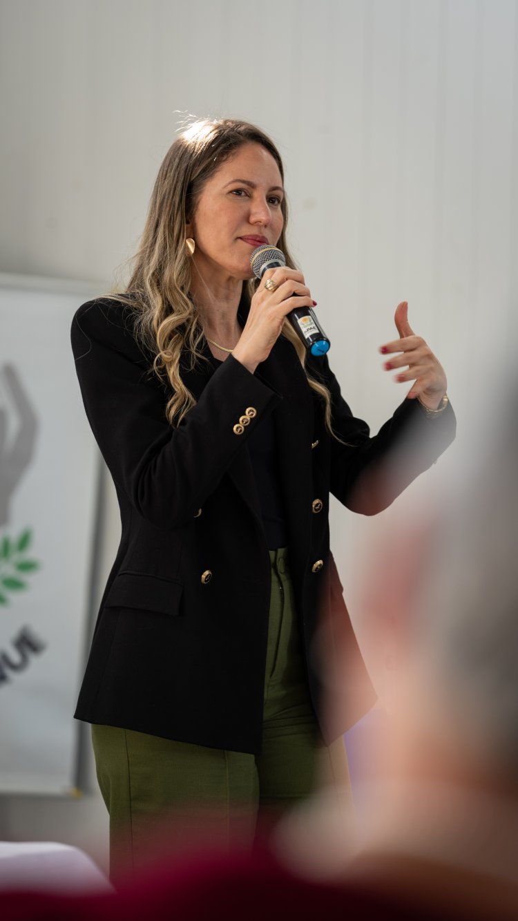 APAE de Mairinque recebe Dra. Cristiany para palestra sobre inclusão, acolhimento e defesa de direitos