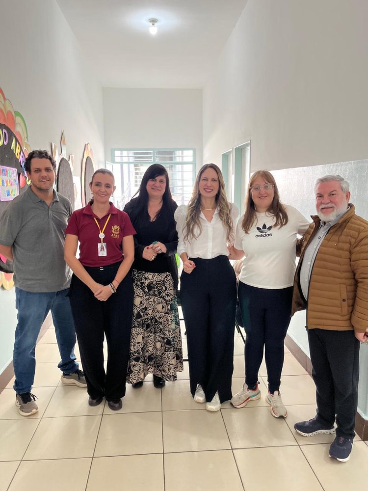 Dra. Cristiany fortalece em Batatais pautas voltadas à dignidade das famílias e ao futuro da Rede Apae
