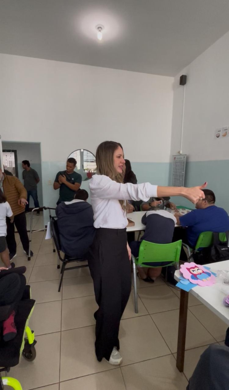 Dra. Cristiany fortalece em Batatais pautas voltadas à dignidade das famílias e ao futuro da Rede Apae