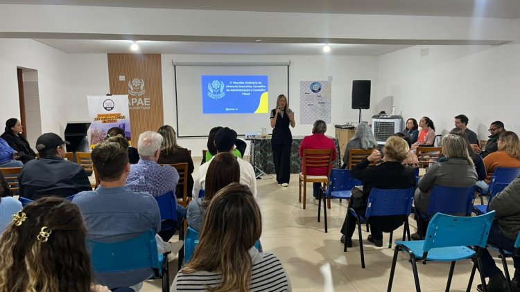 Na APAE de Taquarituba, Dra. Cristiany impulsiona união da Rede Apae em defesa das famílias