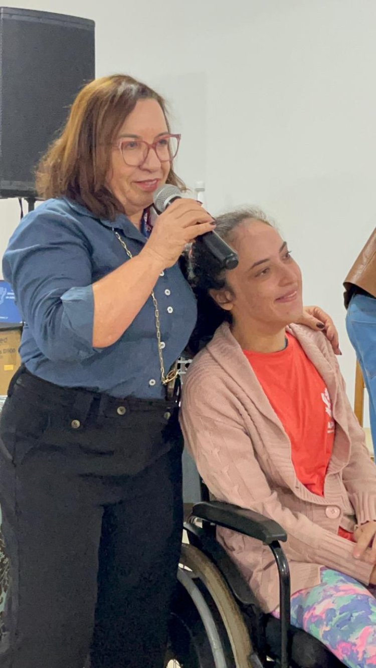 Na APAE de Taquarituba, Dra. Cristiany impulsiona união da Rede Apae em defesa das famílias