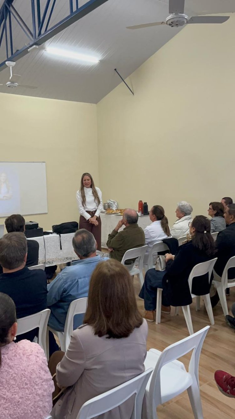 Dra. Cristiany fortalece a rede apaeana durante encontro do Conselho Serra dos Cristais em Itatiba