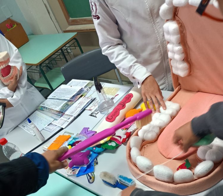 APAE de Mogi das Cruzes e UMC promovem ação de saúde bucal com foco em inclusão e prevenção