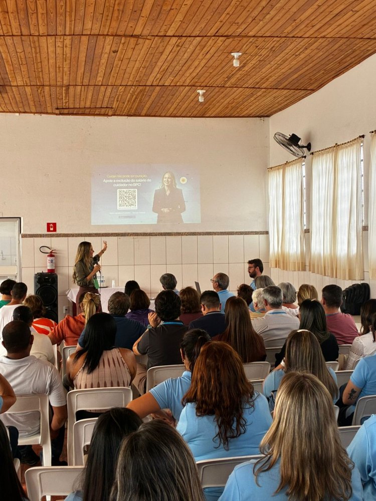 Dra. Cristiany de Castro fortalece debates sobre acolhimento, inclusão e famílias durante reunião do Conselho Ouro Verde