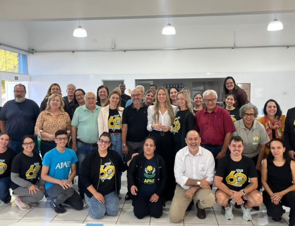 Conselho Médio Tietê e Dra. Cristiany de Castro fortalecem a defesa de direitos e a articulação da Rede APAE