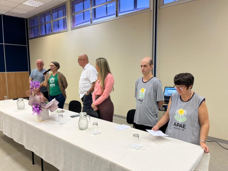 Conselho Rio Turvo fortalece articulação da Rede APAE com liderança mobilizadora de Dra. Cristiany de Castro