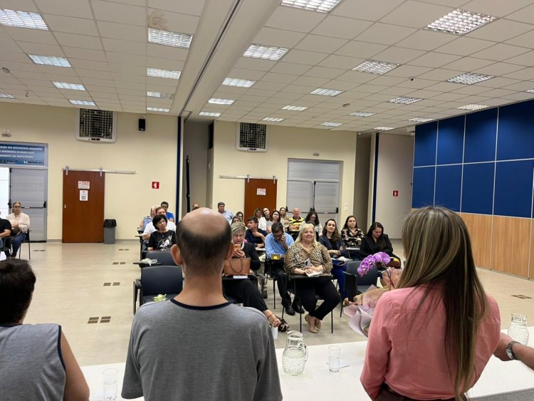 Conselho Rio Turvo fortalece articulação da Rede APAE com liderança mobilizadora de Dra. Cristiany de Castro