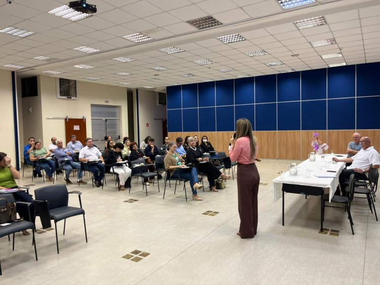 Conselho Rio Turvo fortalece articulação da Rede APAE com liderança mobilizadora de Dra. Cristiany de Castro