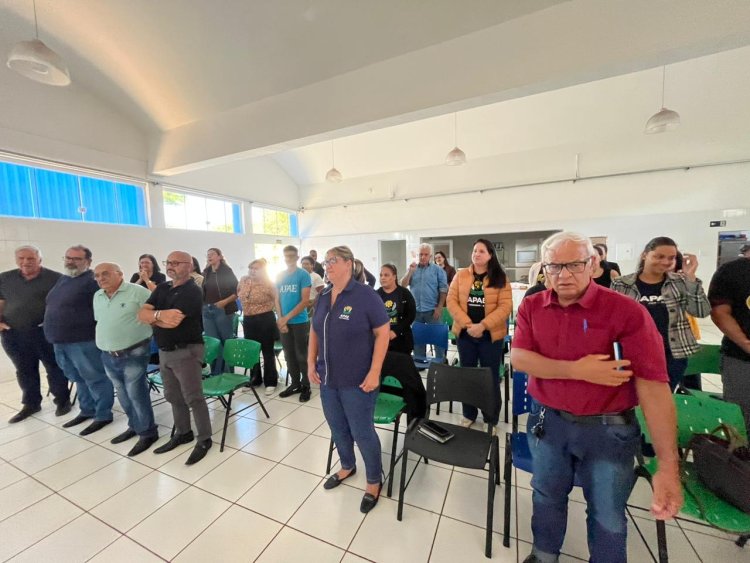 Conselho Médio Tietê e Dra. Cristiany de Castro fortalecem a defesa de direitos e a articulação da Rede APAE