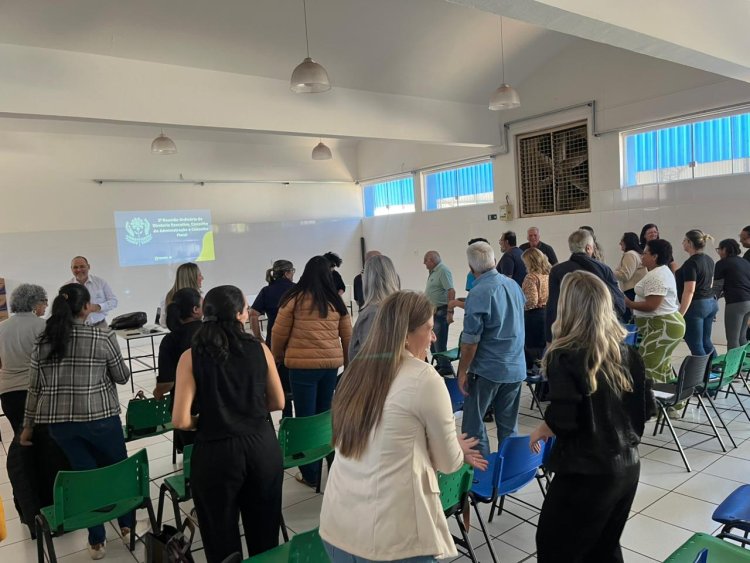 Conselho Médio Tietê e Dra. Cristiany de Castro fortalecem a defesa de direitos e a articulação da Rede APAE