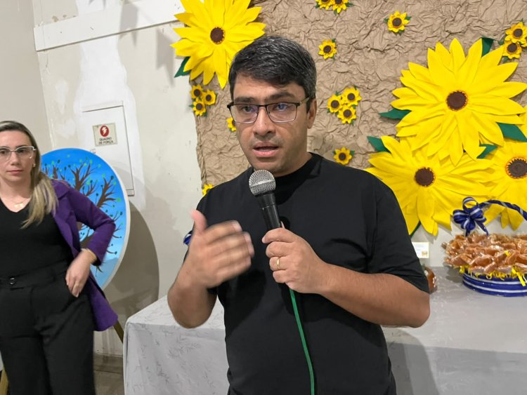 Famílias, inclusão e direitos pautam palestra de Dra. Cristiany de Castro em Osvaldo Cruz