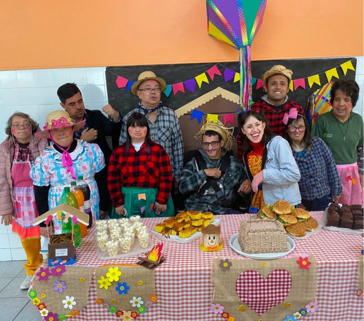 Festa Julina promove integração e fortalece vínculos entre atendidos do Diversidade Humana da APAE de Mogi