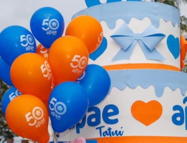 APAE de Tatuí celebra 50 anos no desfile histórico do bicentenário da cidade
