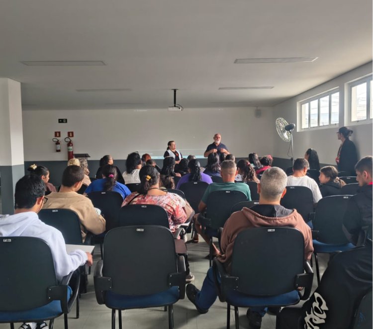 Exibição de documentário marca início do projeto Formas e Cores na APAE de Mogi das Cruzes