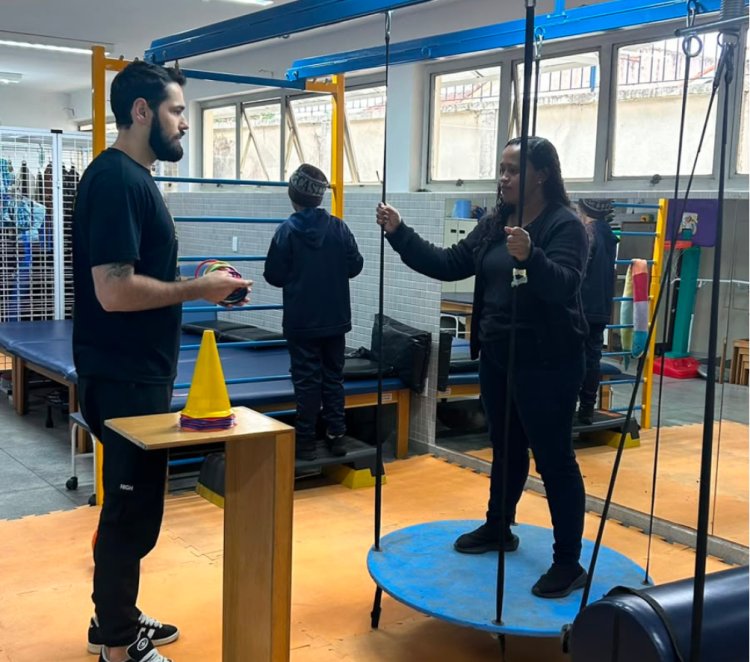 APAE de Mogi promove vivência para aproximar famílias da rotina dos assistidos