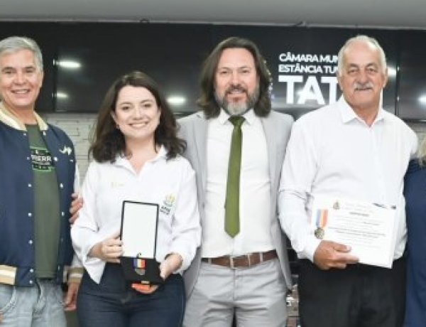 APAE de Tatuí recebe Medalha Comemorativa Tatuí 200 Anos