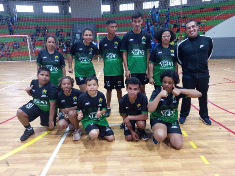 4ª etapa do Circuito Especial de Atletismo e Esportes Adaptados reúne APAEs em Pederneiras