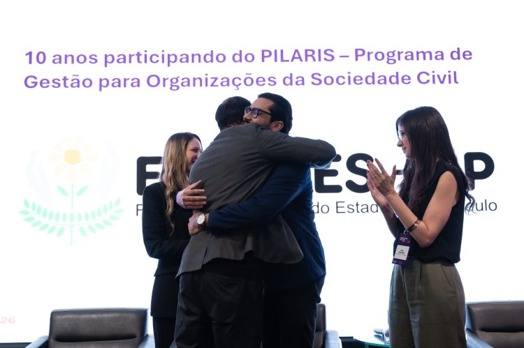 FEAPAES-SP celebra 10 anos de parceria com a Fundação Dom Cabral durante Encontro do Terceiro Setor 2026
